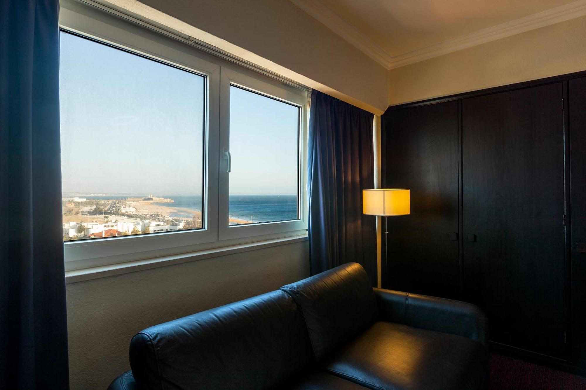 Carcavelos Beach Hotel Exterior foto